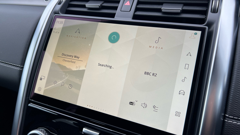 Land Rover Discovery 3.0 D300 R-Dynamic SE 5dr Auto Diesel Station Wagon